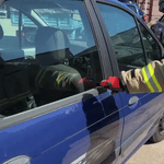 Charger l'image dans la galerie, MARTEAU DE SECOURS 2-EN-1
